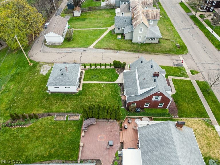 403 Main Street, Sugarcreek, OH - Photo 4