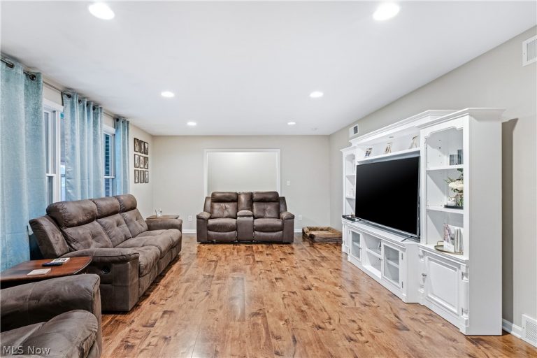 7130 Mill Creek Boulevard, Youngstown, OH - Photo 4