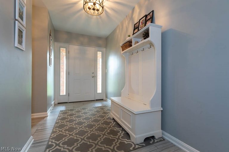 15 Wintergreen Hill Drive, Painesville, OH - Photo 8