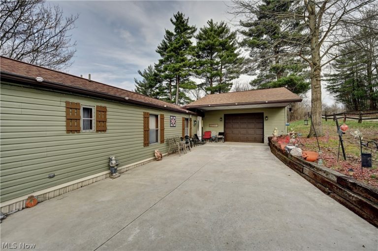 5931 Beagle Club Road, Newcomerstown, OH - Photo 6