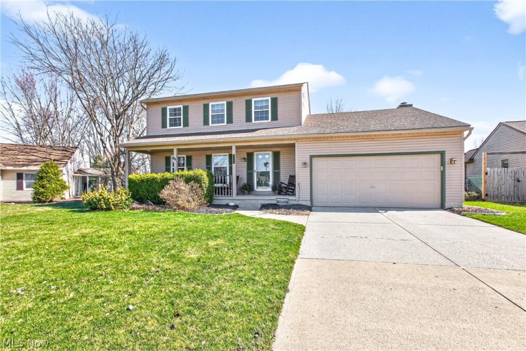 127 Cumberland Court, Elyria, OH - Photo 3