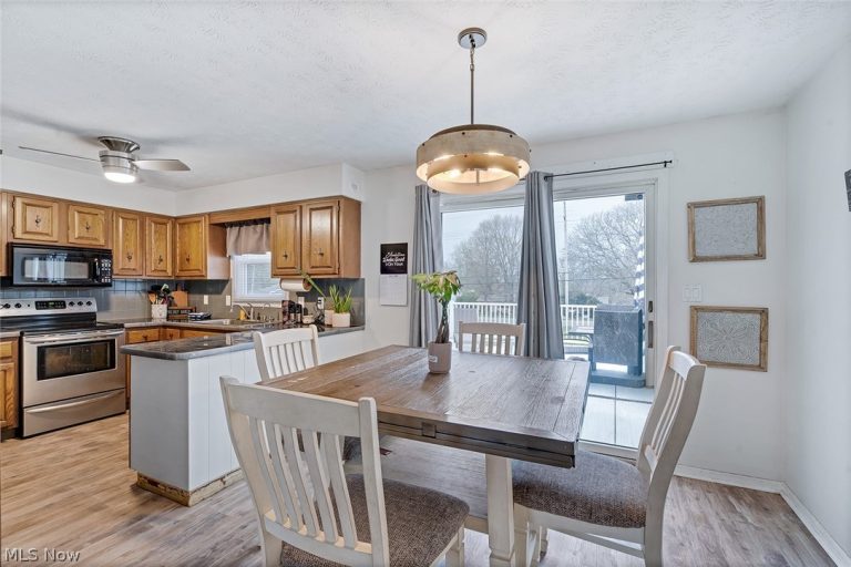 506 Garden Valley Court, Youngstown, OH - Photo 8