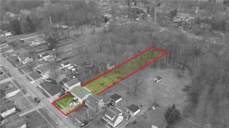 165 Dorland Avenue, Berea, OH - Photo 3