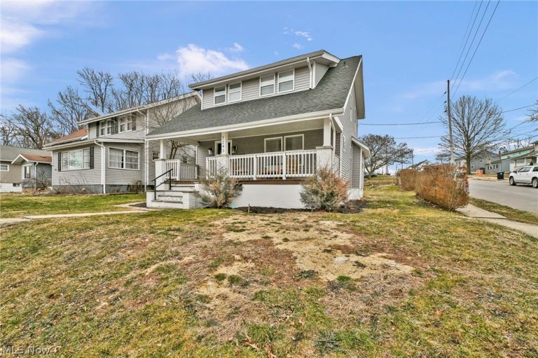 1243 Gorge Boulevard, Akron, OH - Photo 2