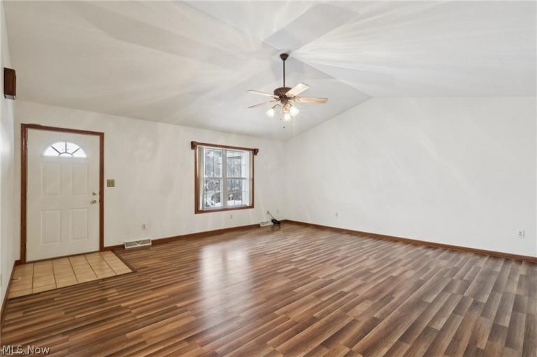 6695 Clingan Road #32, Poland, OH - Photo 2