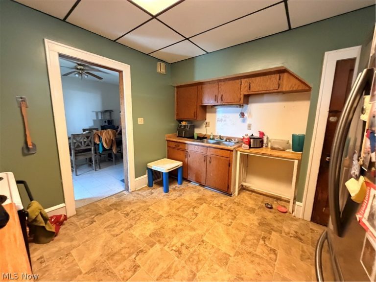 1248 Dartmouth Avenue, Canton, OH - Photo 6