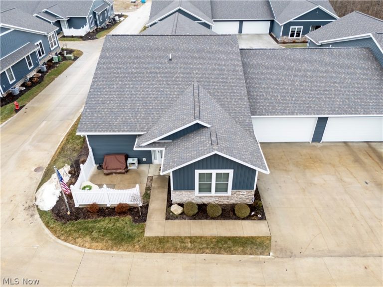 2520 Barrington Way, Wooster, OH - Photo 2