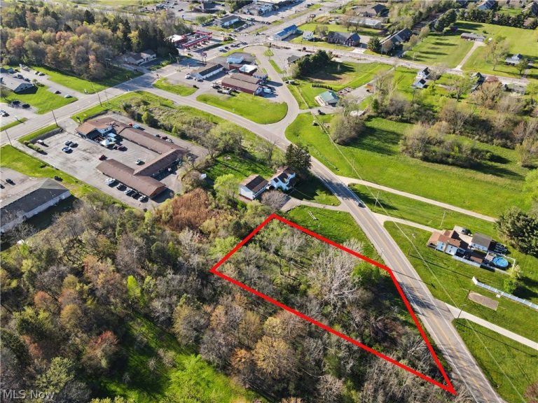 9170 Woodworth Road, Boardman, OH - Photo 4