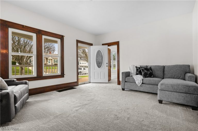 250 Morningview Avenue, Akron, OH - Photo 3