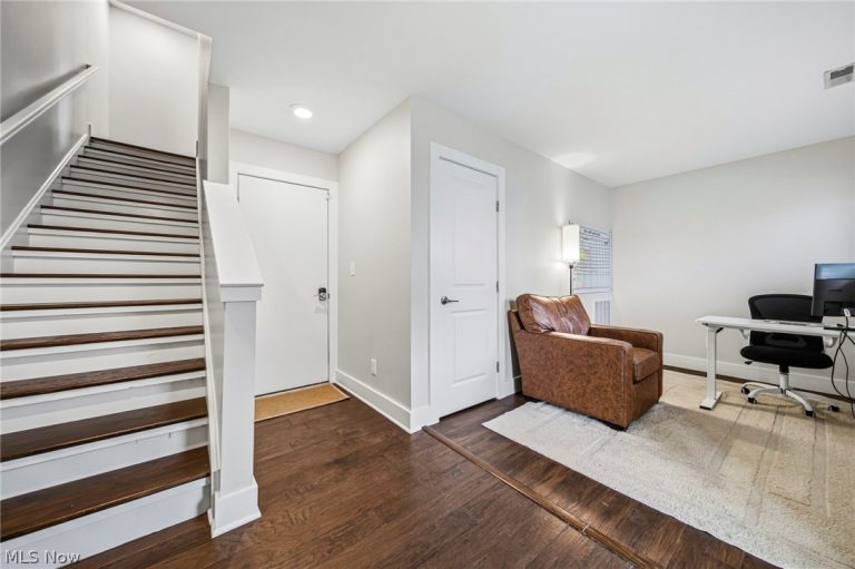 1245 75th Street #D-1245, Cleveland, OH - Photo 5