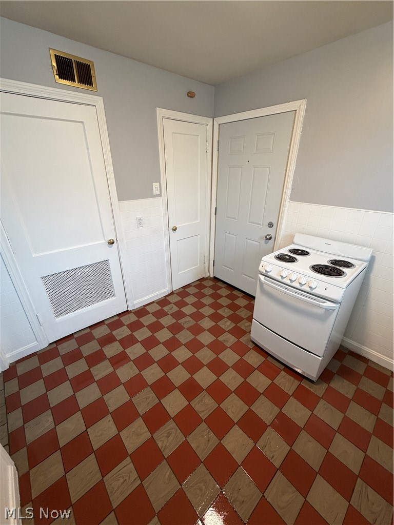 310 Vine Street #4, Salem, OH - Photo 5