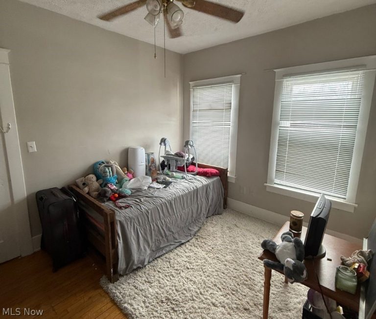 622 Middle Avenue, Elyria, OH - Photo 6