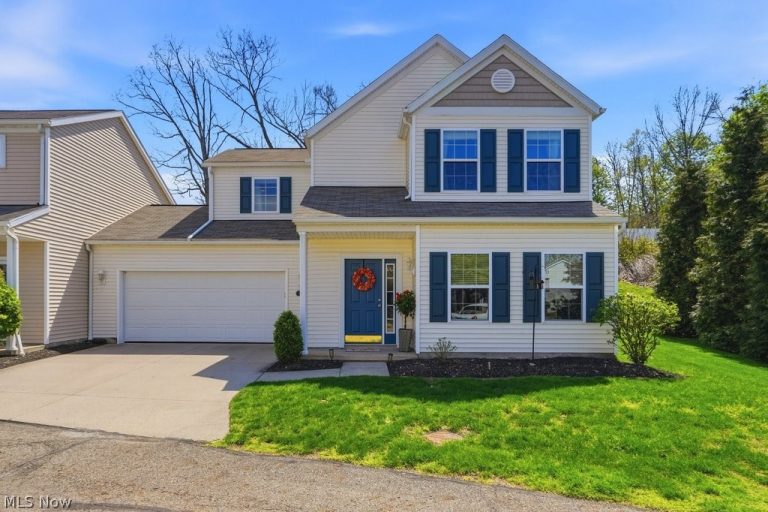 307 Teal Circle, Coventry, OH, 44319
