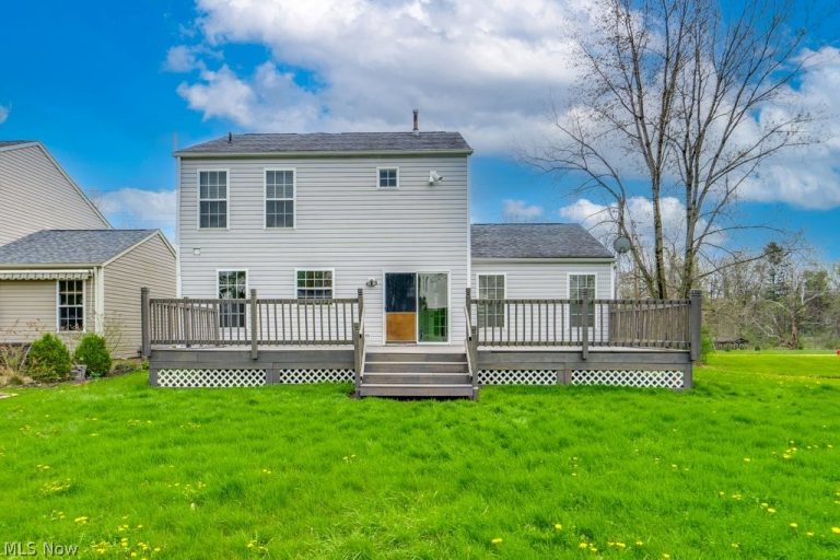 3371 Sleepy Hollow Road, Brunswick, OH - Photo 2