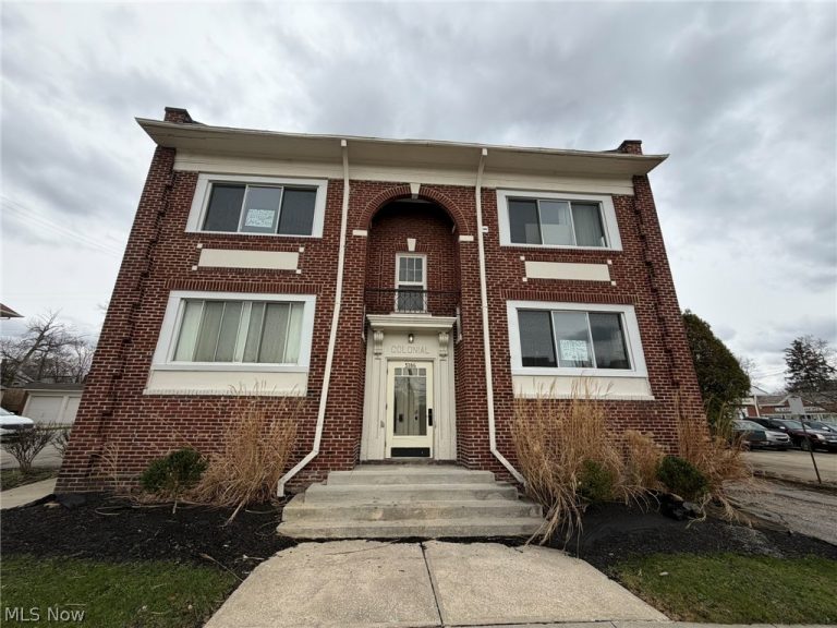 3186 Euclid Heights Boulevard #4, Cleveland Heights, OH, 44118