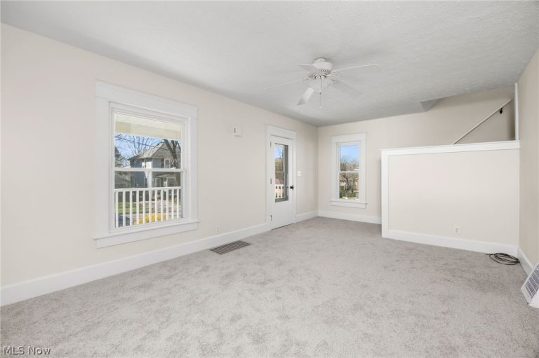 168 Simcox Street, Wadsworth, OH - Photo 8