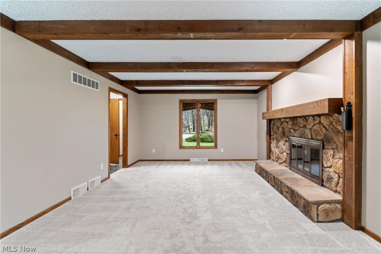 9466 Beryl Street, Massillon, OH - Photo 6