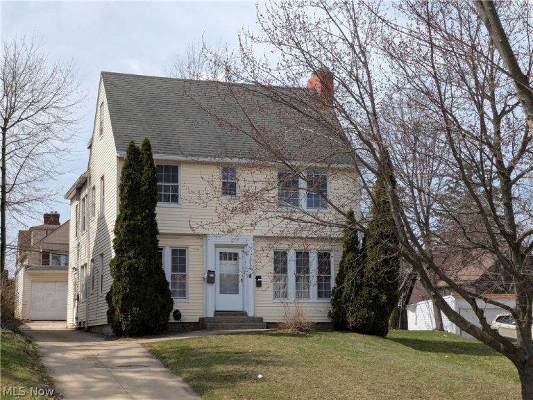 3536 Daleford Road #2, Shaker Heights, OH - Photo 2
