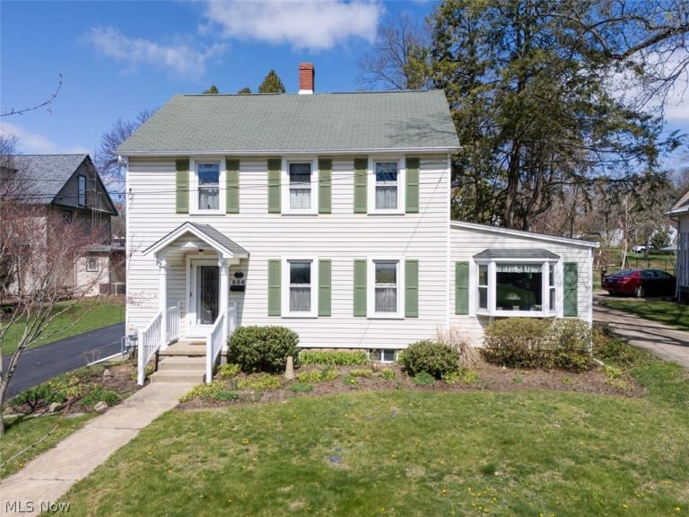 606 Wayne Avenue, Wooster, OH, 44691