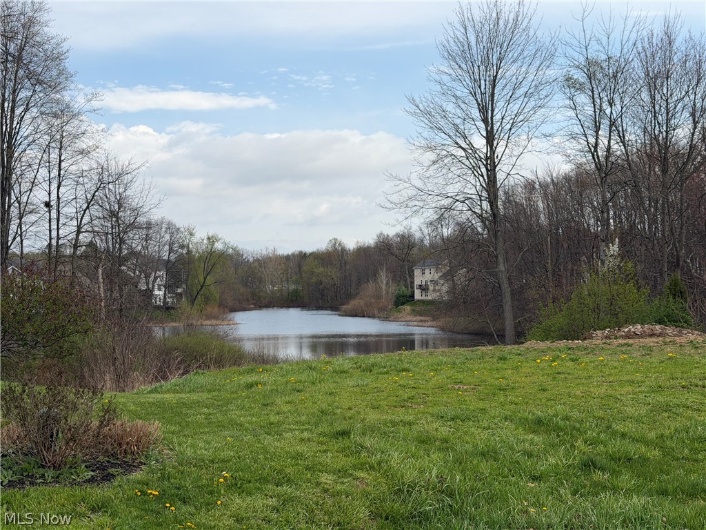 2813 Crows Nest Circle, Green, OH