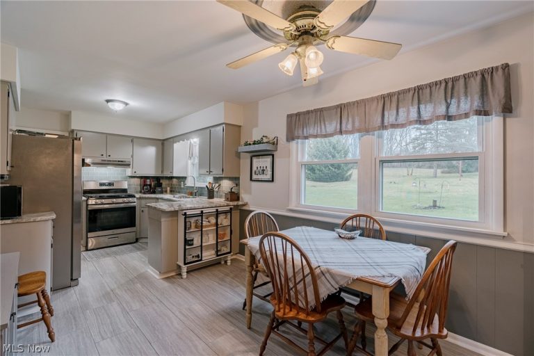 4000 Reimer Road, Norton, OH - Photo 6