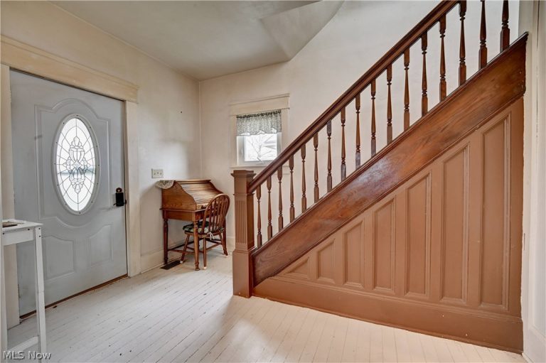 418 Jackson Avenue, Brewster, OH - Photo 8
