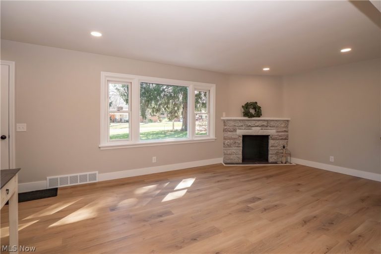 2849 Wise Avenue, Canton, OH - Photo 4