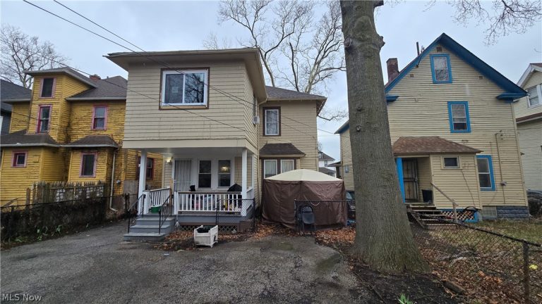 543 108th, Cleveland, OH - Photo 2