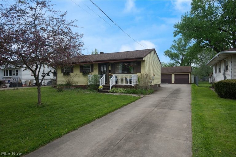 1514 Difford Drive, Niles, OH - Photo 3