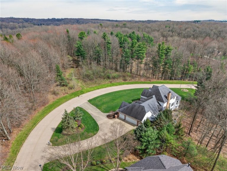 5502 Deer Pines Drive, Clinton, OH - Photo 6