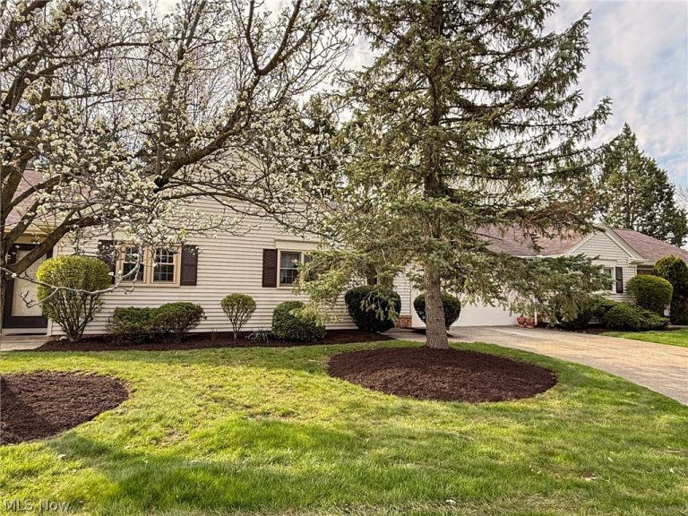 92 Sturbridge Drive, Medina, OH - Photo 5