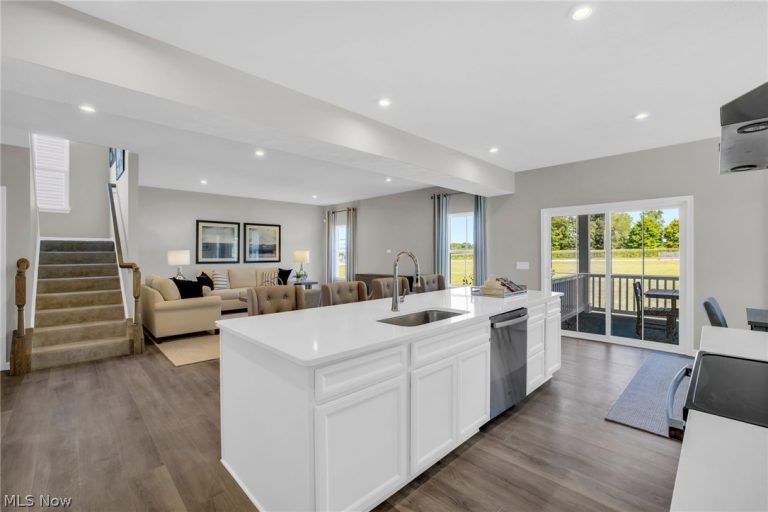 1024 Kadas Lane, Wooster, OH - Photo 6