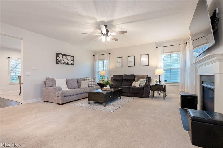 3349 Stoneleigh Road, Canton, OH - Photo 5