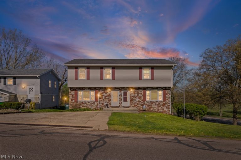 720-722 Newton Street, Barberton, OH, 44203