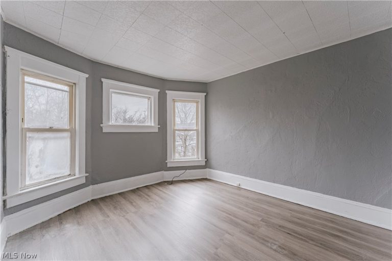 3103 Ruby Avenue, Cleveland, OH - Photo 3