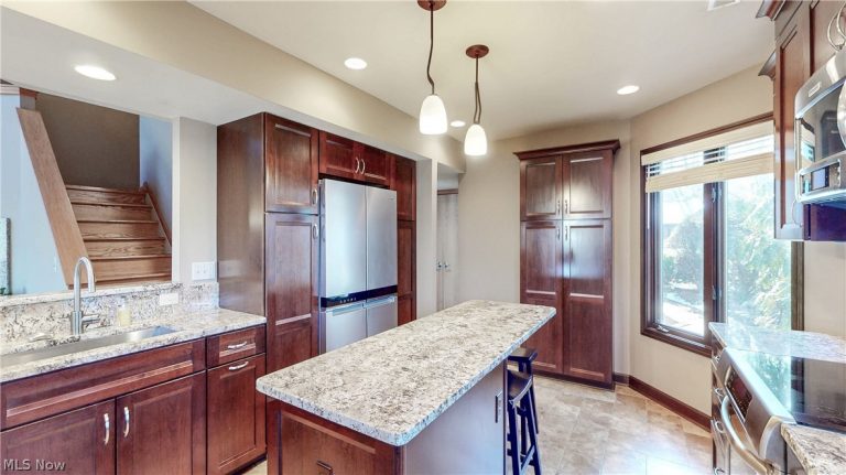 30051 Center Ridge Road #A, Westlake, OH - Photo 3