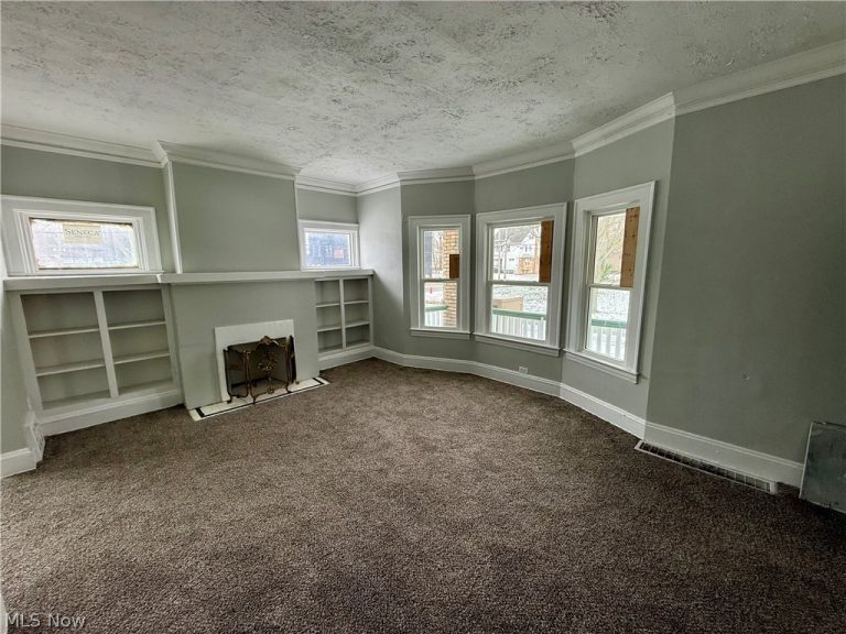 9215 Yale Avenue, Cleveland, OH - Photo 3