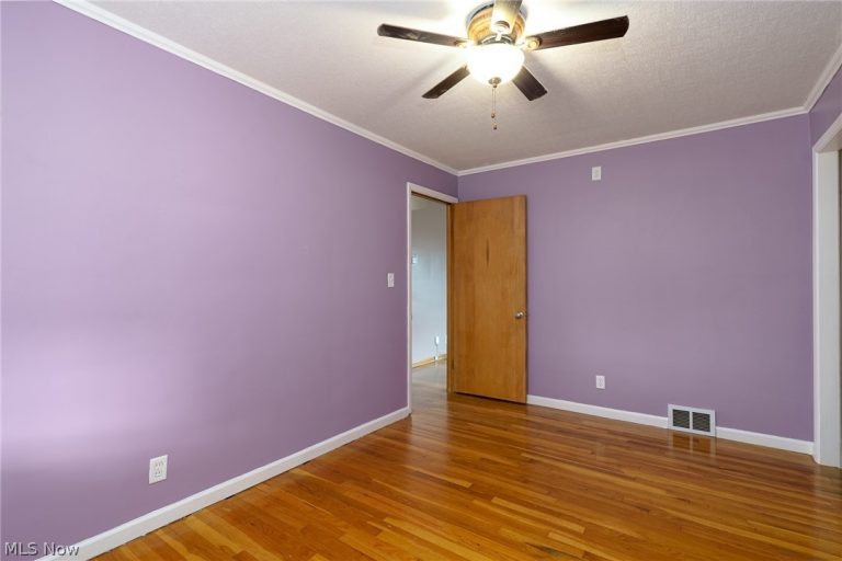 11121 Gabriella Drive, Parma, OH - Photo 6