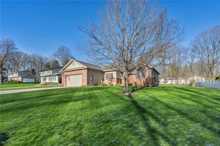 174 Circle Drive, Doylestown, OH - Photo 4