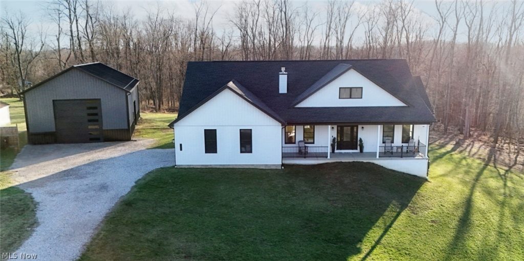 258 Friendly Acres Road, Wellsburg, WV