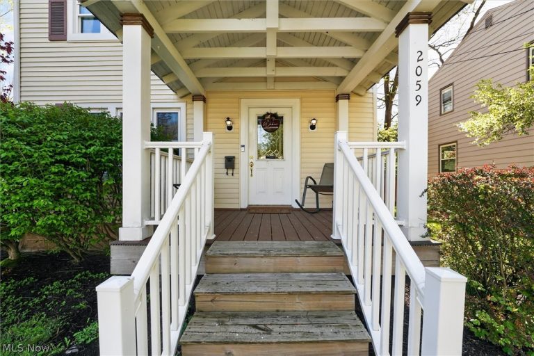 2059 15th Street, Cuyahoga Falls, OH - Photo 4