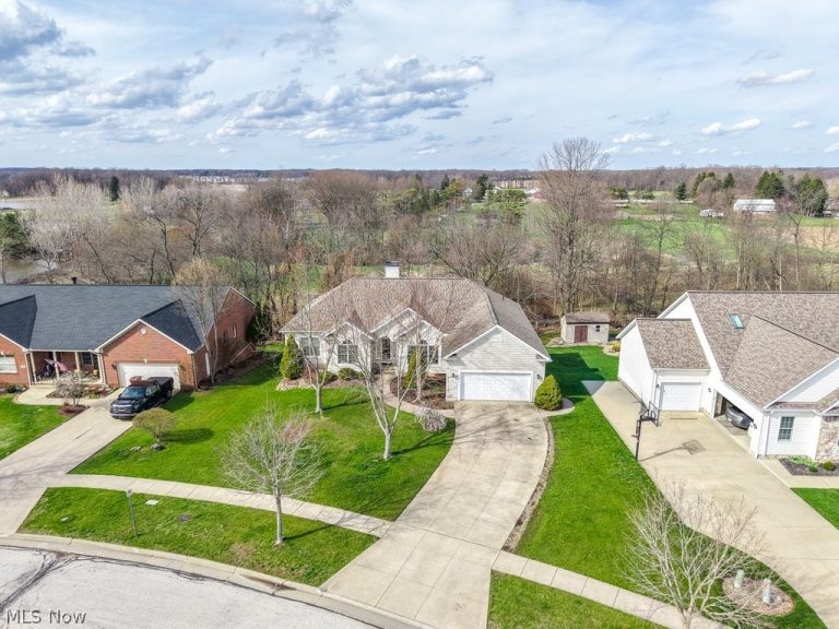 1187 Windward Lane, Kent, OH - Photo 3