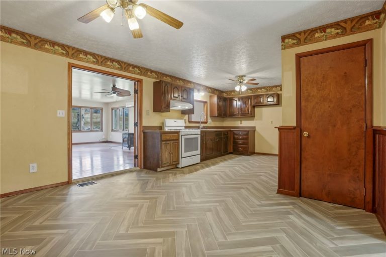 6410 Smith Run Road, Glouster, OH - Photo 6