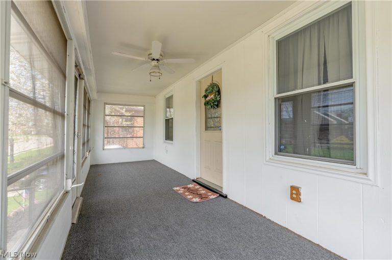 350 Lindy Lane Avenue, North Canton, OH - Photo 5