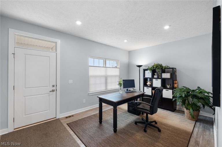 4955 Clifton Mill Drive, North Ridgeville, OH - Photo 2