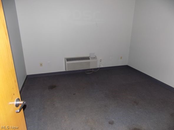 66640 Executive Drive, St Clairsville, OH - Photo 4