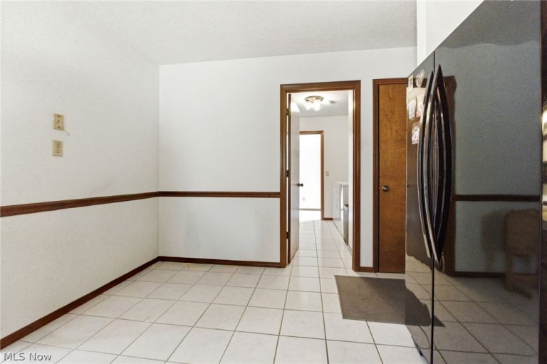 4131 Monterey Drive, Medina, OH - Photo 4