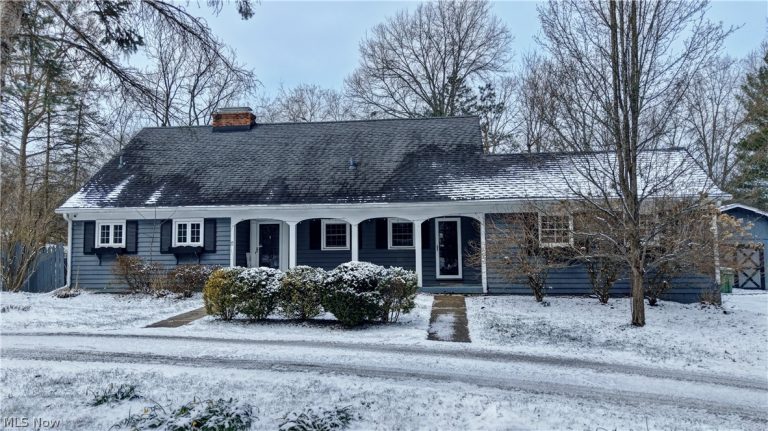 186 Main Street, Hudson, OH - Photo 2