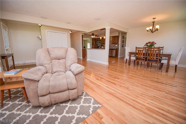 4628 Wolff Drive, Brunswick, OH - Photo 8