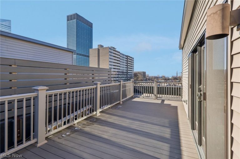 1446 14th Street, Cleveland, OH - Photo 3